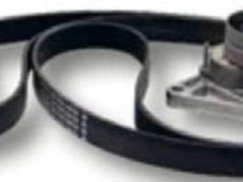 John Deere ékszíj készlet (AL112300+AL157596+L114293) John Deere ékszíj készlet (AL112300+AL157596+L114293)