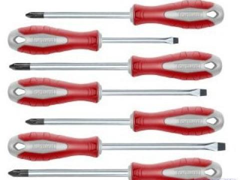 Csavarhúzó készlet 7 db-os Fortum Csavarhúzó készlet 7 db-os Fortum