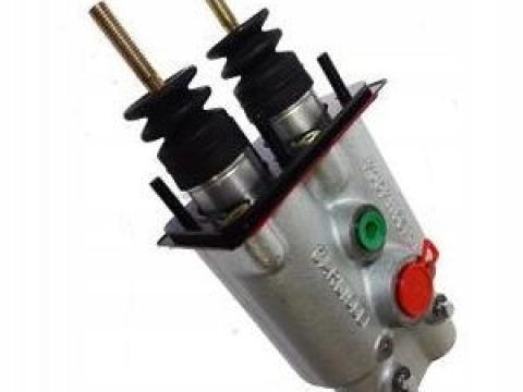 Valtra főfékhenger (ACV0779850) Valtra főfékhenger (ACV0779850)