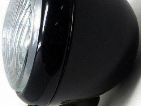 Fényszóró alsó-oldalsó felfogatással D=140mm Fényszóró alsó-oldalsó felfogatással D=140mm