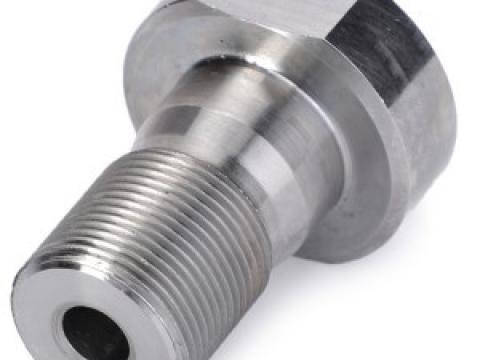 Valtra csavar (V31813910)