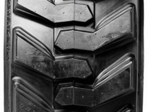 Startrac 26 új kompakt traktor, manuális váltóval, széles ipari gumizással Startrac 26 új kompakt traktor, manuális váltóval, széles ipari gumizással