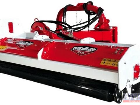 Giemme BCM 160 szárzúzó rézsűnyíráshoz Giemme BCM 160 szárzúzó rézsűnyíráshoz