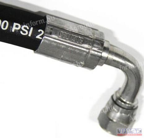 Szerelt tömlő M26X1,5/90°-650