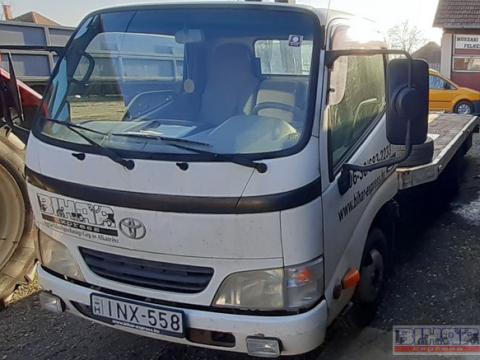 Toyota Dyna 150 L autómentő teherautó
