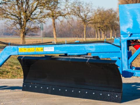 Vontatott gréder, 500L súlyládával, gumi éllel, vaséllel