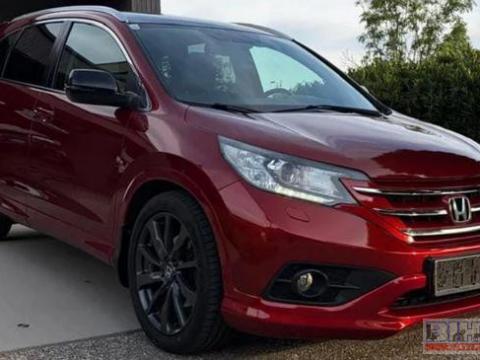  Honda CR-V használt 5 személyes személyautó