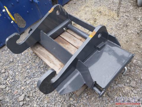 Közbetét Caterpillar teleszkópos rakodóra Fliegl Közbetét Caterpillar teleszkópos rakodóra Fliegl