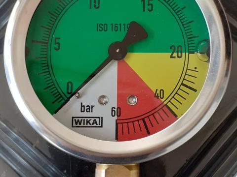 Manométer (0- 20/60 bar) Manométer (0- 20/60 bar)