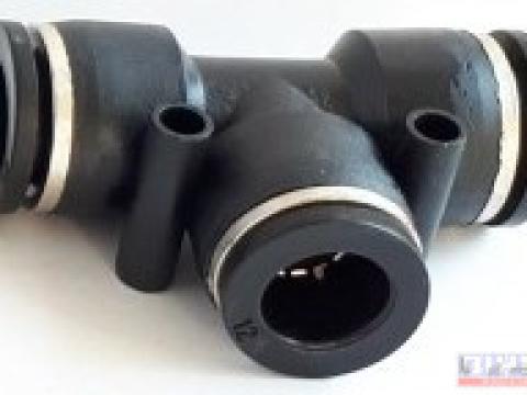 Csőtoldó idom 12 mm T-idom Csőtoldó idom 12 mm T-idom