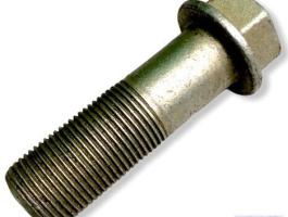 MTZ hátsókerékagy csavar M27x2x 82
