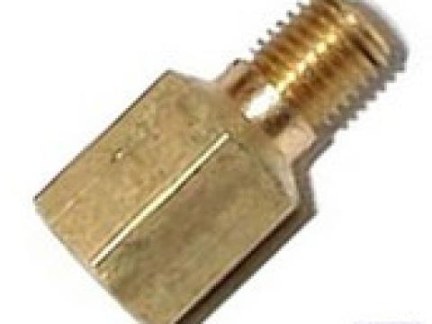 Közcsavar 10x1/ 6x1 KB Közcsavar 10x1/ 6x1 KB