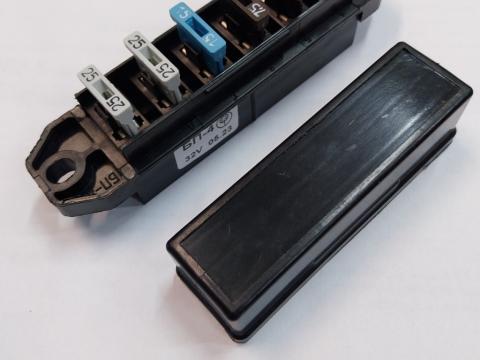 MTZ biztosíték doboz villás MTZ biztosíték doboz villás