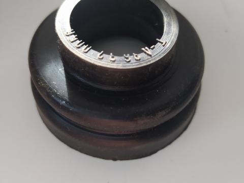 MTZ gömbfej porvédő gumi új típusú MTZ gömbfej porvédő gumi új típusú