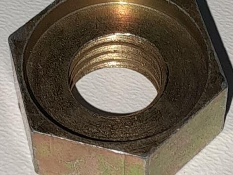 Vetőgép anya bal hatszögletű SPC-6 Vetőgép anya bal hatszögletű SPC-6