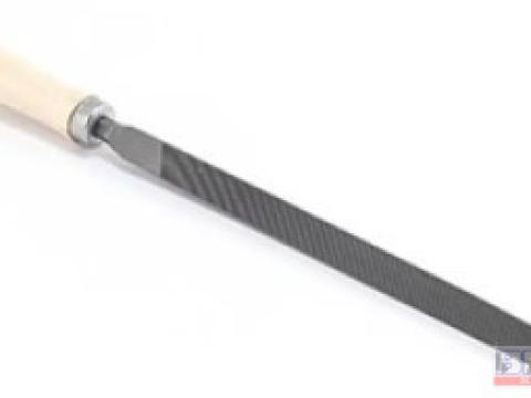 Reszelő háromszög 250 mm fa nyéllel Reszelő háromszög 250 mm fa nyéllel