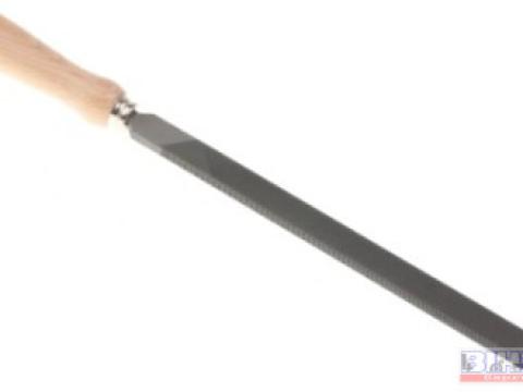 Reszelő lapos 250 mm fa nyelű