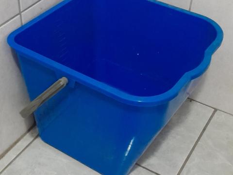 Takarító kocsi kosár