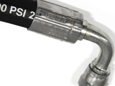 Szerelt tömlő M22x1,5/M20x1,5°90- 150 2SN-10