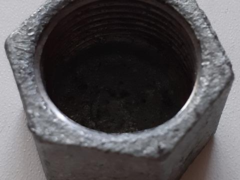 Zárócsavar 3/4" belső menetes horganyzott Zárócsavar 3/4" belső menetes horganyzott