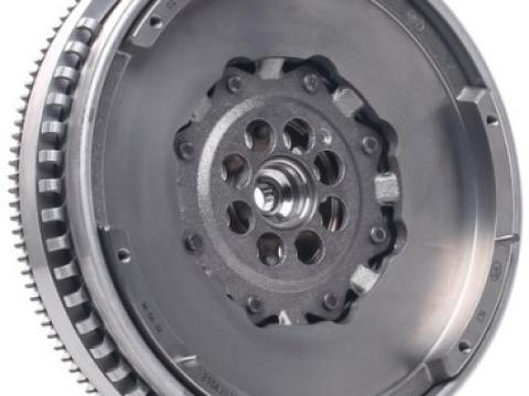 Hyundai H1 kuplung szett LUK