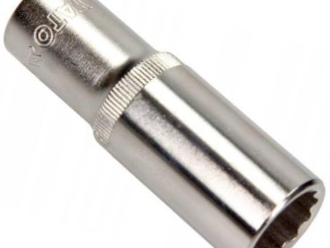 Dugókulcsfej 1/2" 18mm hosszított Yato Dugókulcsfej 1/2" 18mm hosszított Yato