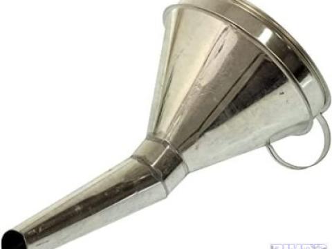 Tölcsér fix csővel, fém Tölcsér fix csővel, fém