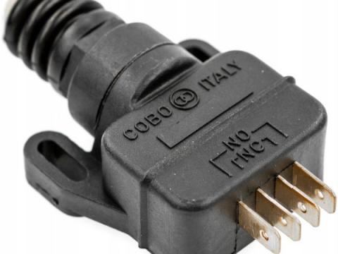 Féklámpa kapcsoló Cobo (83961542) Féklámpa kapcsoló Cobo (83961542)