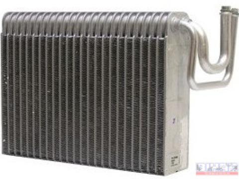 Claas Axos 320 klímahűtő (Alternativa) Claas Axos 320 klímahűtő (Alternativa)