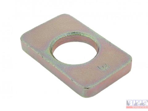 Valtra hátsó vonóhorog rögzítő lemez