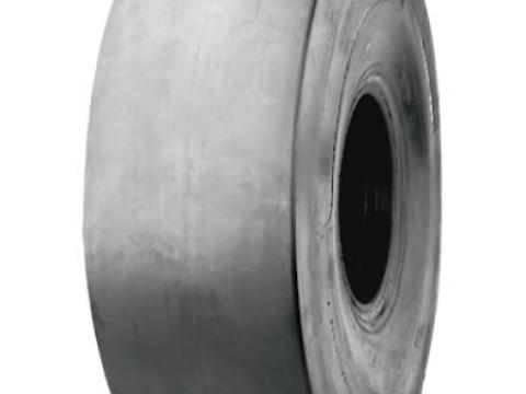 750-15 Galaxy SMOOTH COMPACTOR C-1 142 A2 12PR TT (134A3) 750-15 Galaxy SMOOTH COMPACTOR C-1 142 A2 12PR TT (134A3)