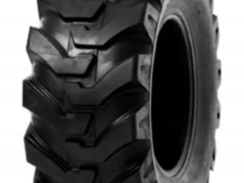 16.9-28 Camso SUPER LUG 152 A8 12PR TL R-4