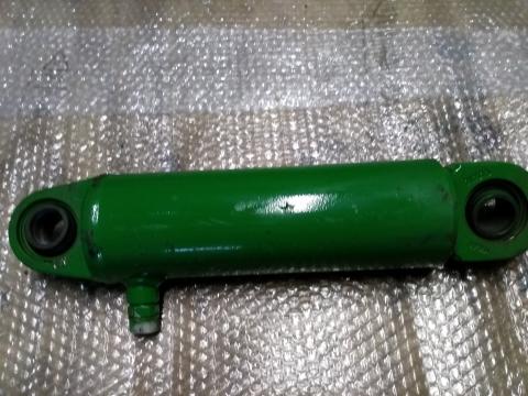 John Deere hidraulika munkahenger AL213022 John Deere hidraulika munkahenger AL213022