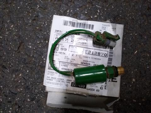 John Deere olajnyomás szenzor bontott RE212870 John Deere olajnyomás szenzor bontott RE212870