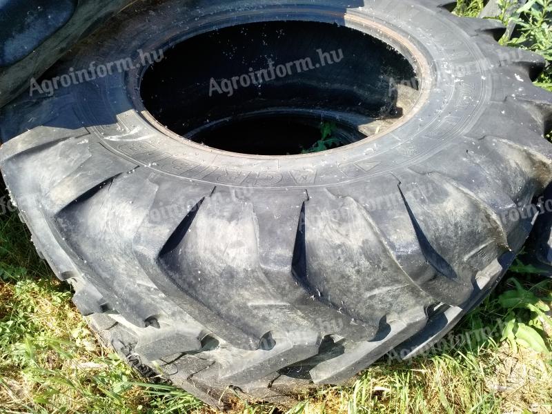 Michelin köpeny 16,9R28 10% 