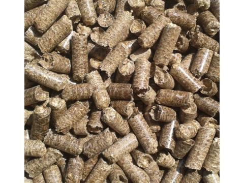 Szalma pellet alom (kimérve/kg) Szalma pellet alom (kimérve/kg)