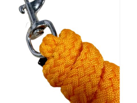 Rugós karabineres felvezetőszár többféle színben - narancssárga Rugós karabineres felvezetőszár többféle színben - narancssárga