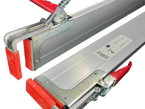 Rakományrögzítő oldalfalra 2,1-2,4m