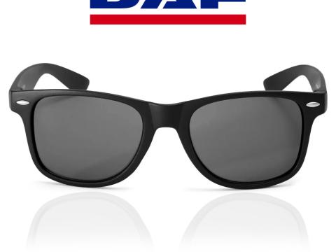 Napszemüveg kamion márkajelzéssel UV400 védelemmel