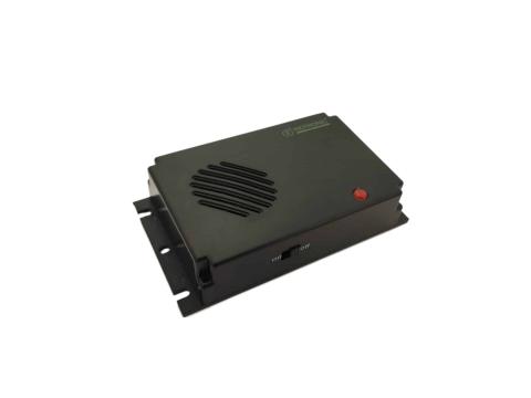 Nyestriasztó elemes + vadriasztó síp