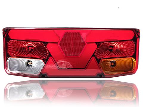 Hátsó lámpa 7 funkciós prizmás LED Hátsó lámpa 7 funkciós prizmás LED