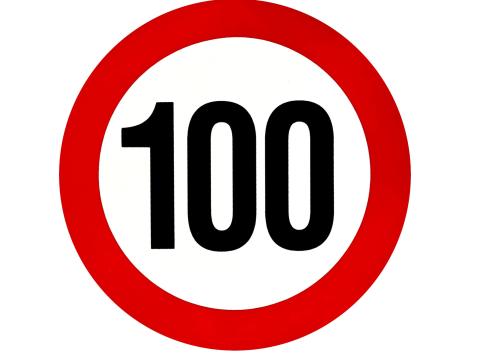 Fényvisszaverős ebességkorlátozó matrica - 13 és 19cm