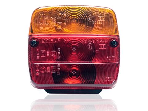 Lámpa utánfutó 4 funkciós