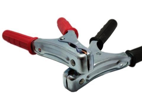 Akkumulátor csipesz 40–500A 1db (darabáras) Akkumulátor csipesz 40–500A 1db (darabáras)