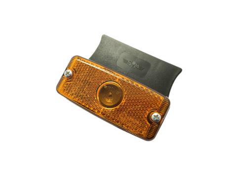 Lámpa oldalra vízszintes kiálló gumitalpas