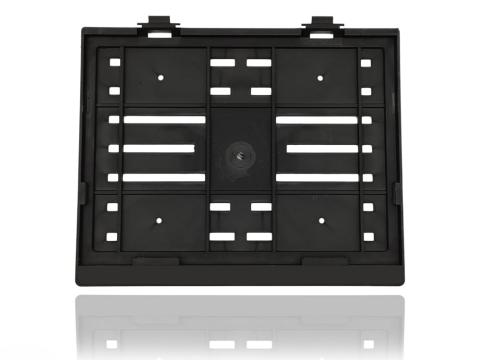 Rendszámtábla tartó teherautó