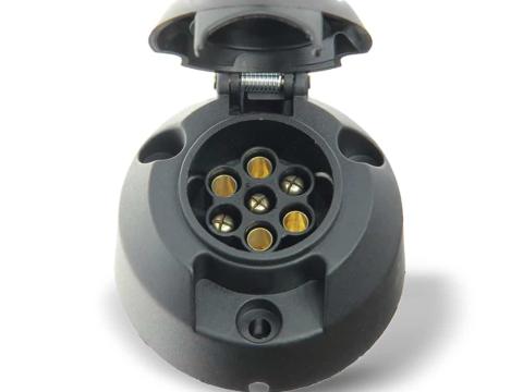 Elektromos aljzat 7 pólusú 12V