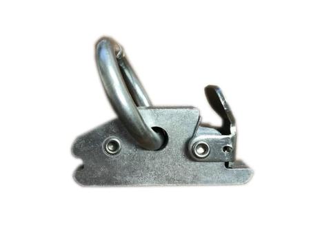 Plató rögzítő fül sínben rakományrögzítéshez 800 daN