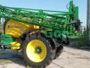 John Deere M740i