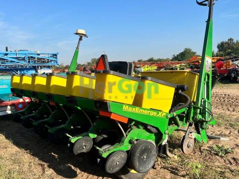 John Deere 1750 MaxEmerge XP vetőgép John Deere 1750 MaxEmerge XP vetőgép